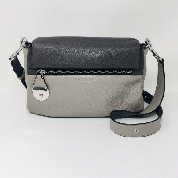 Marc Jacobs Handbags - Marc Jacobs Leather Crossbody Bag Purse